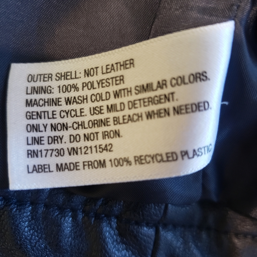 Women's Faux Leather Biker Style Jacket - Picture 4 of 4